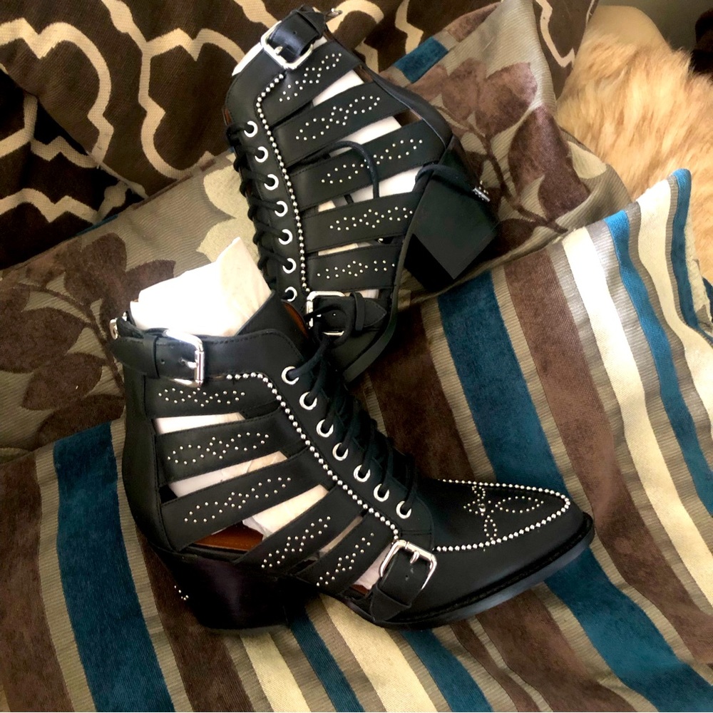 Beautiful Coach ankle western style boots with silver beads and cut out style
